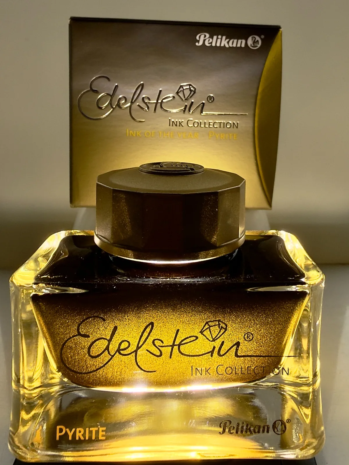 Pelikan Edelstein Ink Collection Pyrite ink bottle and packaging